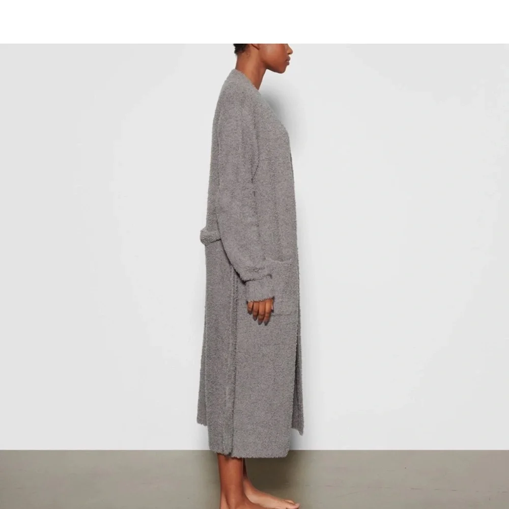 Grey Skims Robe - Picture 3 of 4